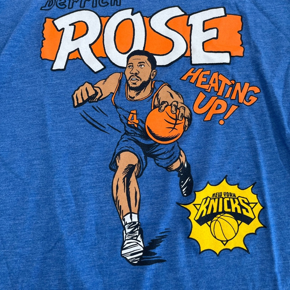 Derrick Rose Knicks T-Shirt - Picture 2 of 3